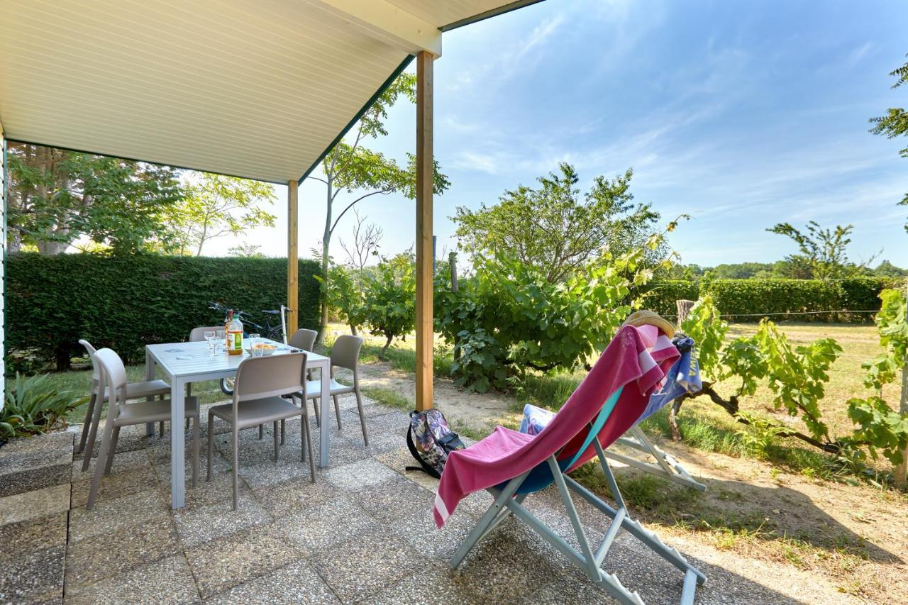 Camping La Brande Le Château-dʼOléron Exterior foto